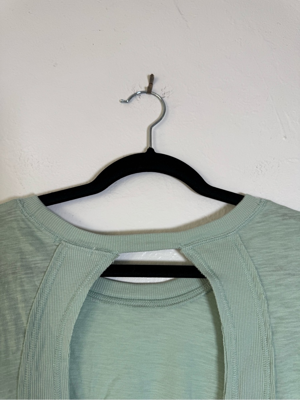 Sundry Open-Back Crossover Pullover Top - Picture 9 of 16
